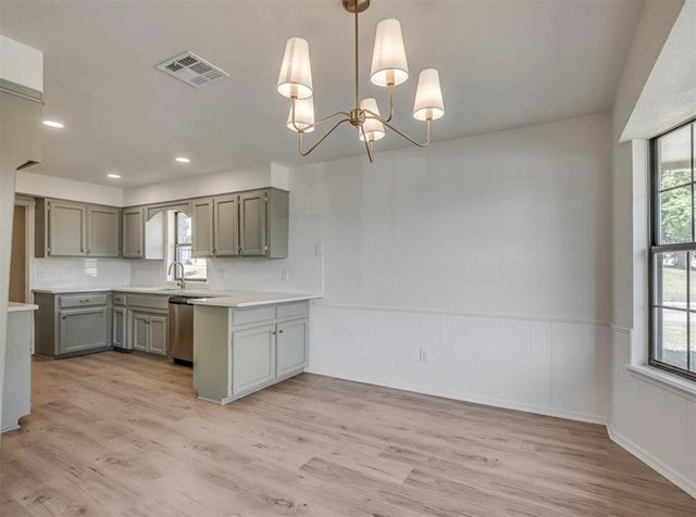 8736 NW 84th Street, Oklahoma City, OK 73132