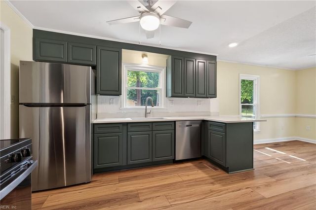 686 Princess Anne RD, Virginia Beach, VA 23457