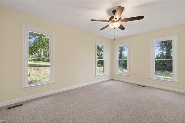 686 Princess Anne RD, Virginia Beach, VA 23457