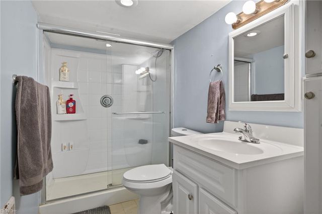 686 Princess Anne RD, Virginia Beach, VA 23457