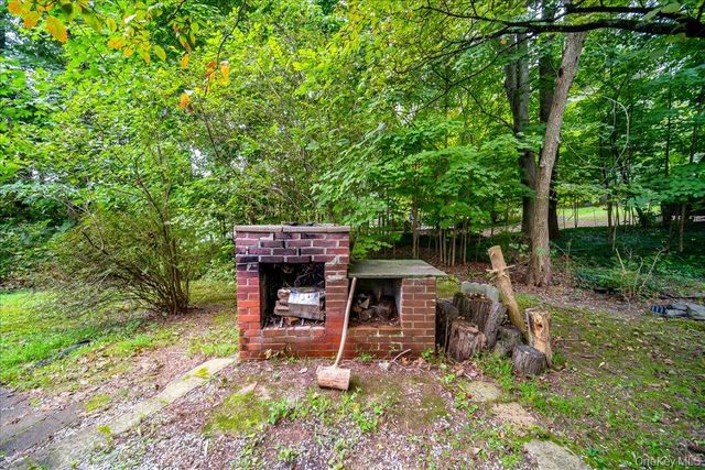 29 Brothers Road, Wappingers Falls, NY 12590