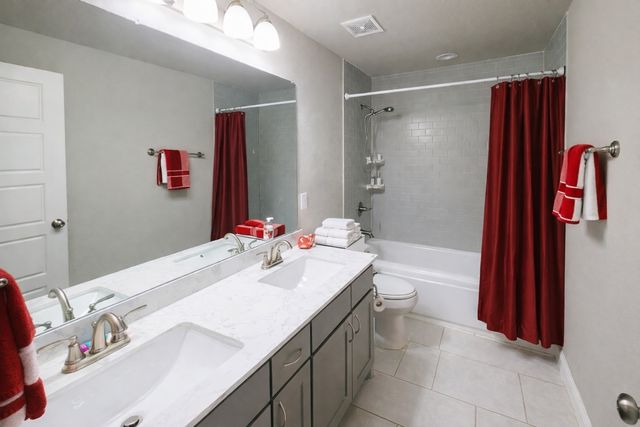 4108 Swinley Forest Drive, Arlington, TX 76017