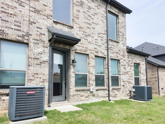 4108 Swinley Forest Drive, Arlington, TX 76017