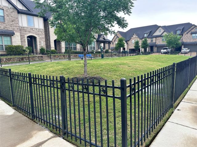 4108 Swinley Forest Drive, Arlington, TX 76017