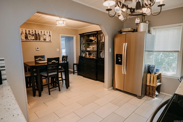 1212 W Jackman Street, Benton, AR 72015