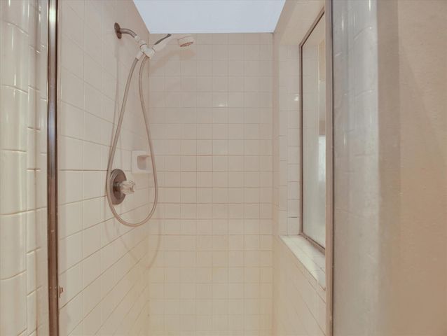 16423 Ash Point Lane, Sugar Land, TX 77498