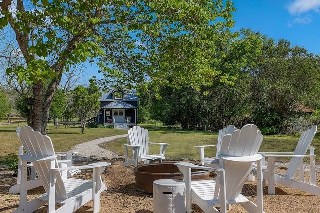 928 E State Highway 237, Fayetteville, TX 78940