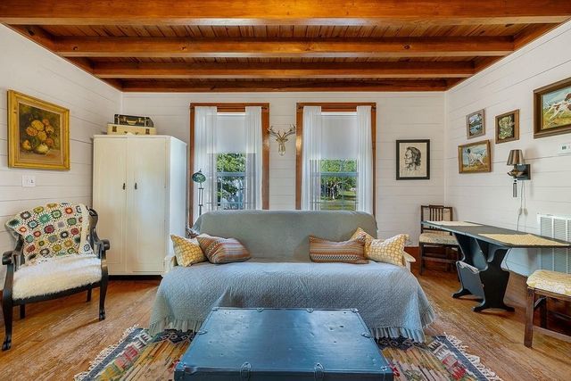 928 E State Highway 237, Fayetteville, TX 78940