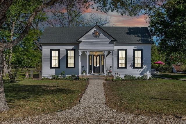 928 E State Highway 237, Fayetteville, TX 78940