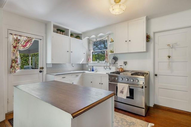 928 E State Highway 237, Fayetteville, TX 78940