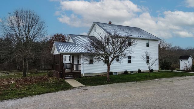 1233 Logan Run Road, Flemingsburg, KY 41041