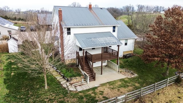 1233 Logan Run Road, Flemingsburg, KY 41041