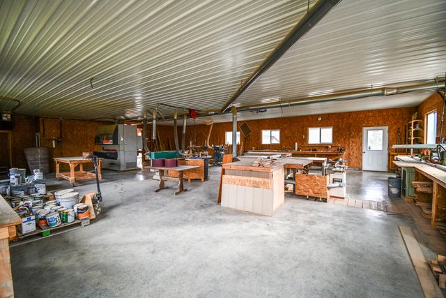 1233 Logan Run Road, Flemingsburg, KY 41041