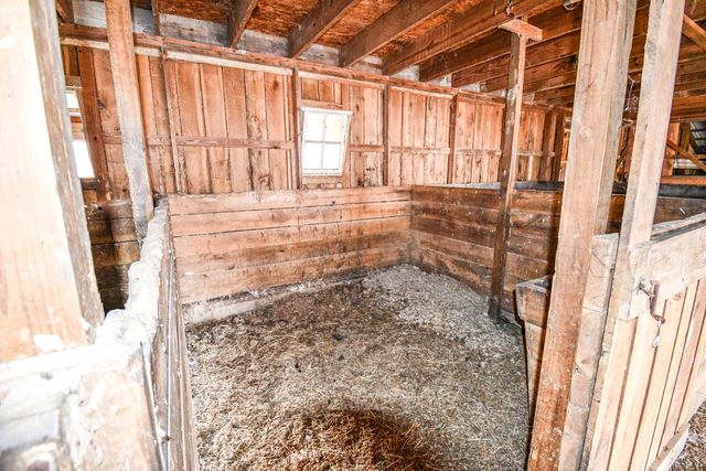 1233 Logan Run Road, Flemingsburg, KY 41041