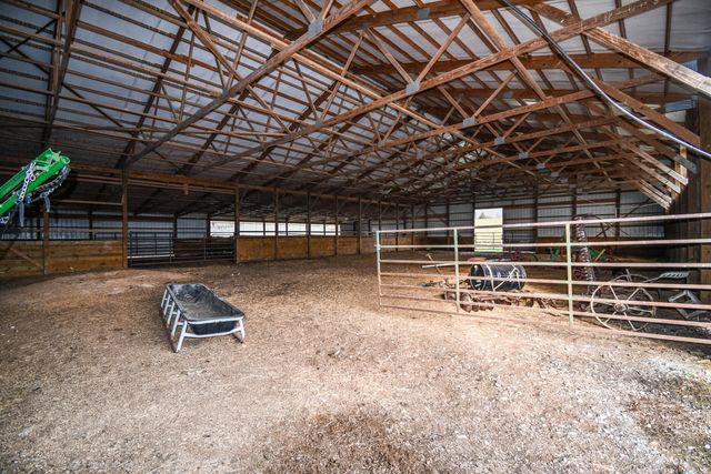 1233 Logan Run Road, Flemingsburg, KY 41041