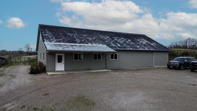 1233 Logan Run Road, Flemingsburg, KY 41041
