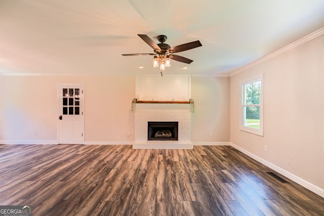 506 Bill Watkins Road, Hoschton, GA 30548