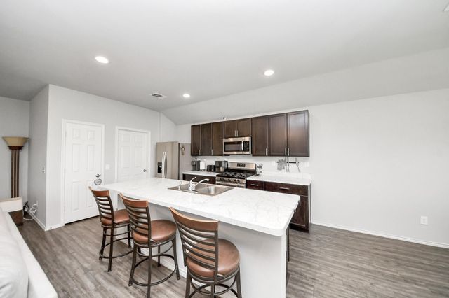 8620 Havana Drive, Texas City, TX 77591