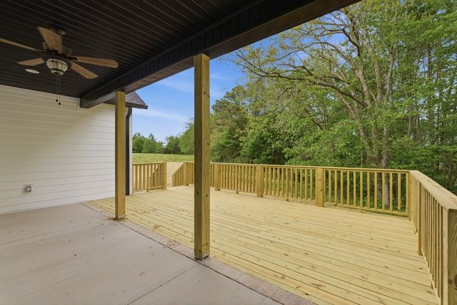 11100 H O Allison Rd, Baxter, TN 38544