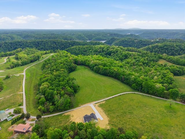 11100 H O Allison Rd, Baxter, TN 38544