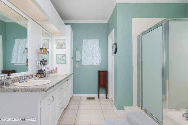123 Dogwood Drive, Hattiesburg, MS 39402