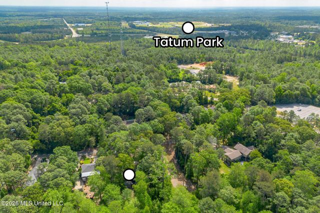 123 Dogwood Drive, Hattiesburg, MS 39402