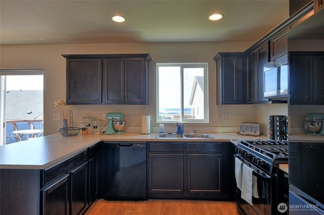 4334 69th Avenue NE, Marysville, WA 98270