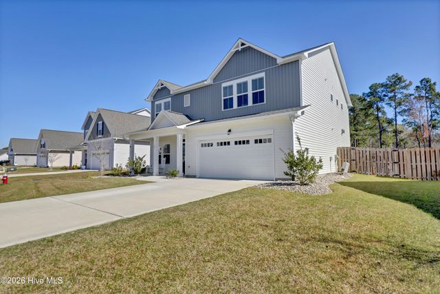 59 E Weatherbee Way, Hampstead, NC 28443