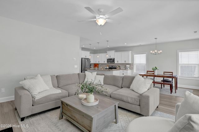 59 E Weatherbee Way, Hampstead, NC 28443