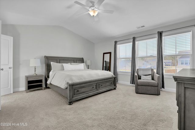 59 E Weatherbee Way, Hampstead, NC 28443