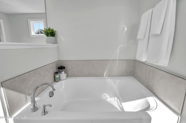 59 E Weatherbee Way, Hampstead, NC 28443