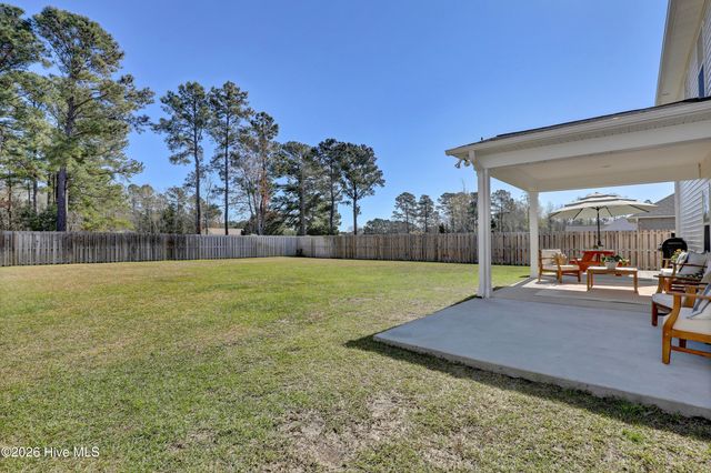 59 E Weatherbee Way, Hampstead, NC 28443