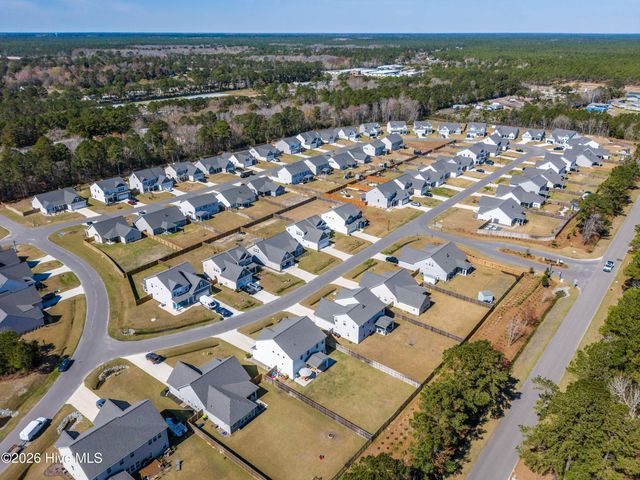 59 E Weatherbee Way, Hampstead, NC 28443