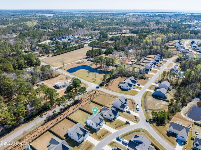 59 E Weatherbee Way, Hampstead, NC 28443