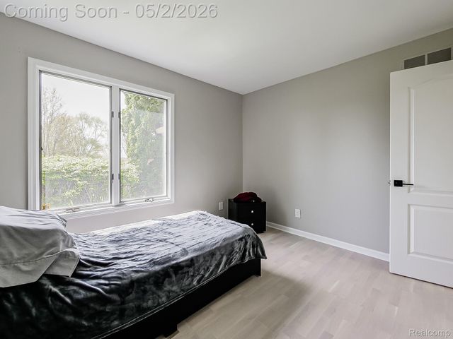 49202 Cheshire Lane, Canton Charter Township, MI 48187