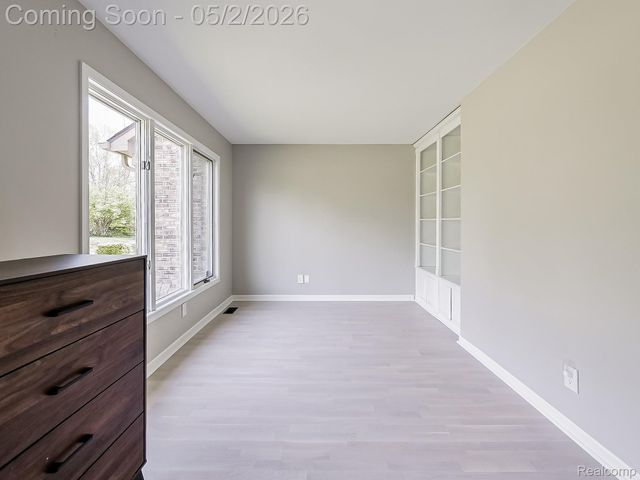 49202 Cheshire Lane, Canton Charter Township, MI 48187
