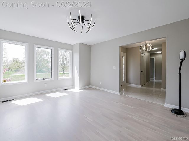49202 Cheshire Lane, Canton Charter Township, MI 48187