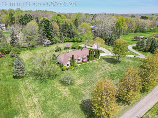 49202 Cheshire Lane, Canton Charter Township, MI 48187