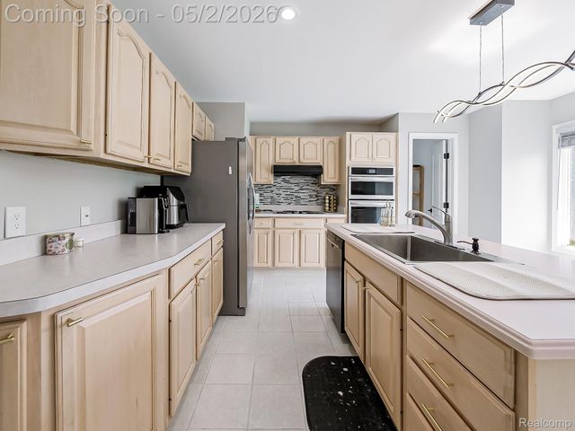 49202 Cheshire Lane, Canton Charter Township, MI 48187