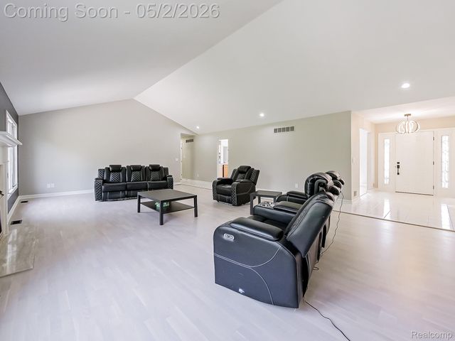 49202 Cheshire Lane, Canton Charter Township, MI 48187