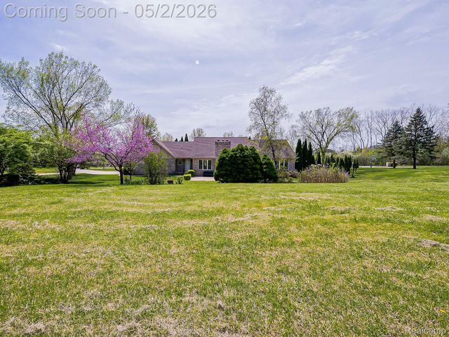 49202 Cheshire Lane, Canton Charter Township, MI 48187