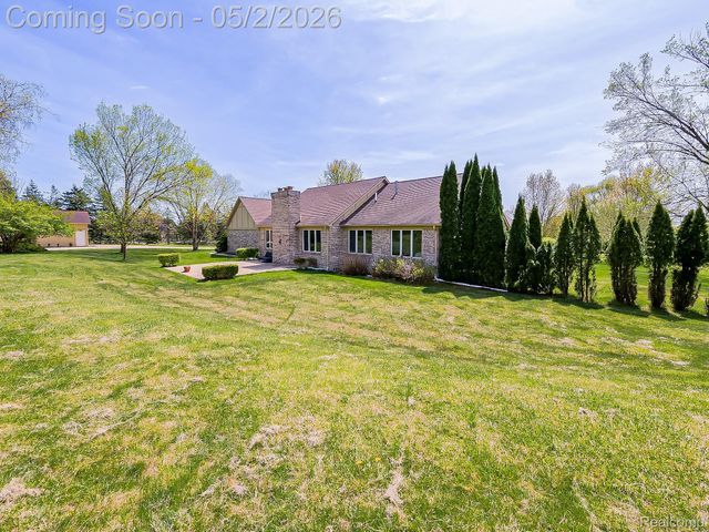 49202 Cheshire Lane, Canton Charter Township, MI 48187
