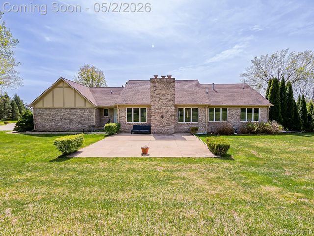 49202 Cheshire Lane, Canton Charter Township, MI 48187