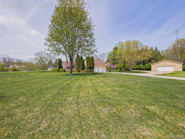 49202 Cheshire Lane, Canton Charter Township, MI 48187