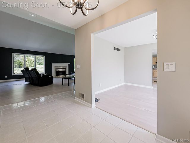 49202 Cheshire Lane, Canton Charter Township, MI 48187