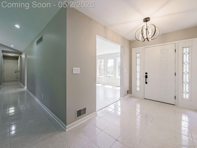 49202 Cheshire Lane, Canton Charter Township, MI 48187