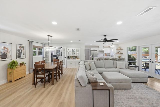 2230 NW 20TH COURT, Gainesville, FL 32605