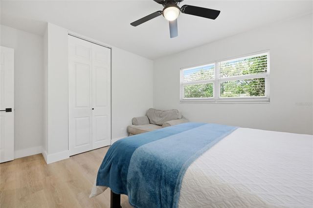2230 NW 20TH COURT, Gainesville, FL 32605