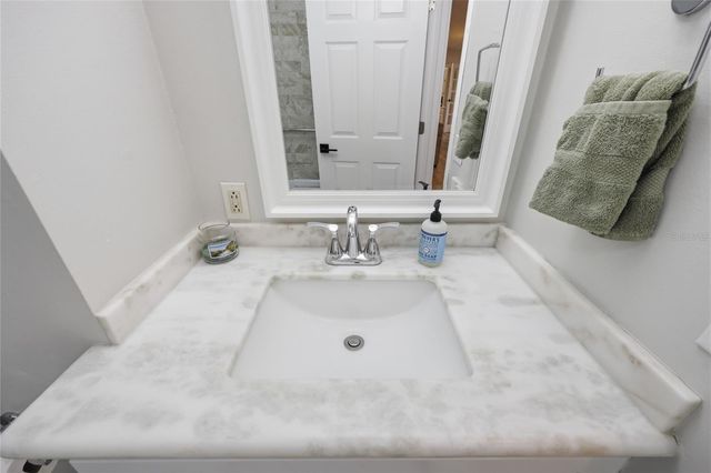 2230 NW 20TH COURT, Gainesville, FL 32605