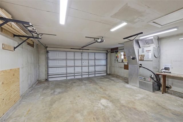 2230 NW 20TH COURT, Gainesville, FL 32605